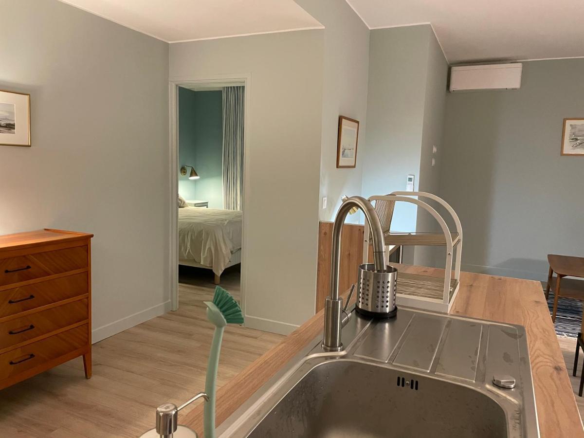 Vue Sur Rade Appartement Elegant Vaste Climatise Etage Eleve Ascenseur Proche Parking Et Toutes Commodites Au Coeur Du Toulon Historique 外观 照片
