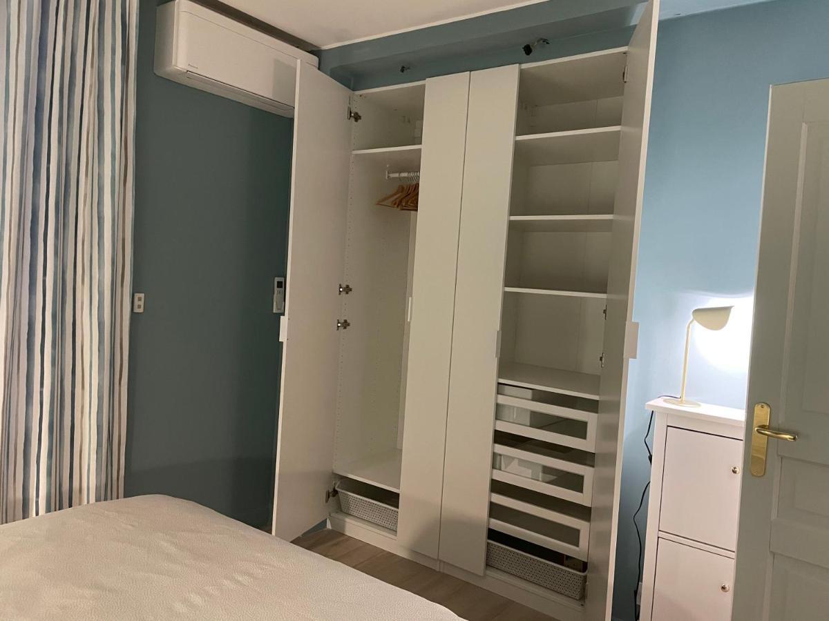 Vue Sur Rade Appartement Elegant Vaste Climatise Etage Eleve Ascenseur Proche Parking Et Toutes Commodites Au Coeur Du Toulon Historique 外观 照片