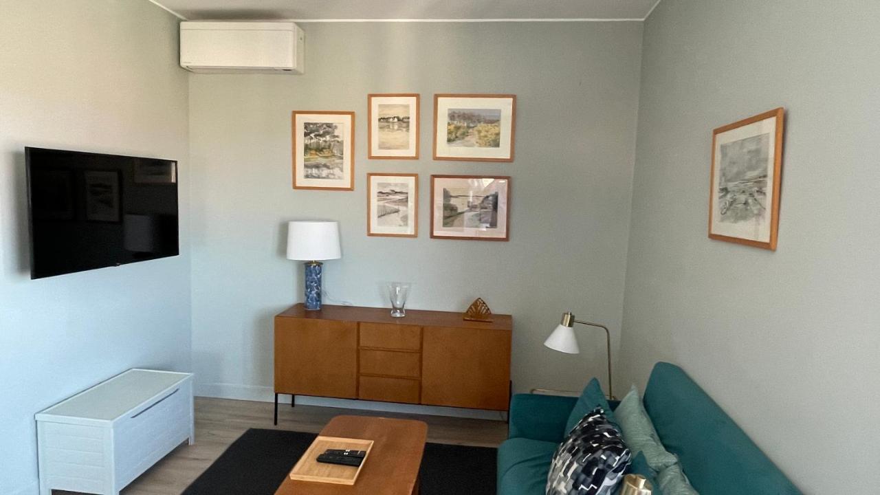 Vue Sur Rade Appartement Elegant Vaste Climatise Etage Eleve Ascenseur Proche Parking Et Toutes Commodites Au Coeur Du Toulon Historique 外观 照片